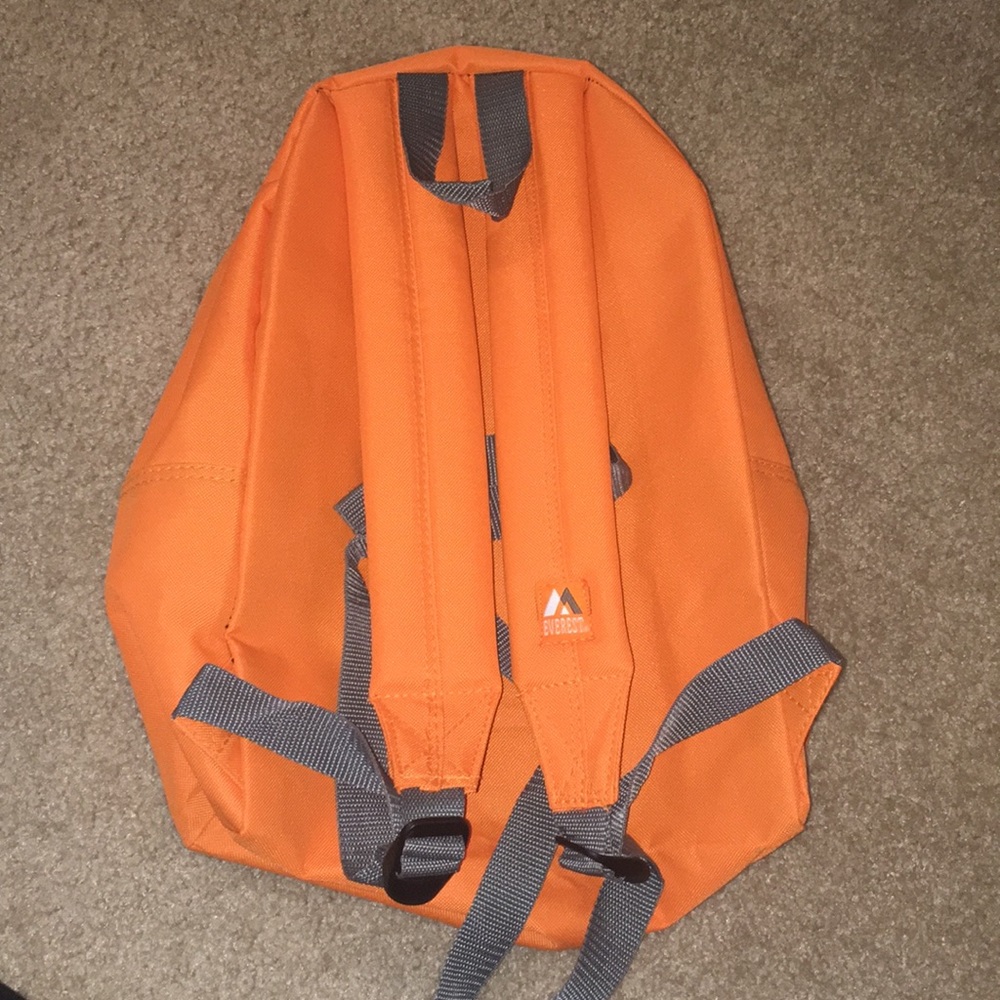 FREE Backpack - Picture 2 of 4